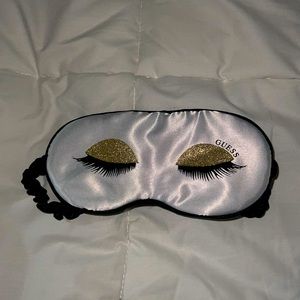 🌸5/$20🌸 NIB- GUESS closed eye glitter Satin eye mask